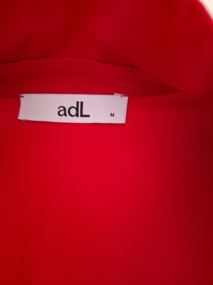 Drapeli Kısa Kırmızı Straplez Bluz - Görsel 3