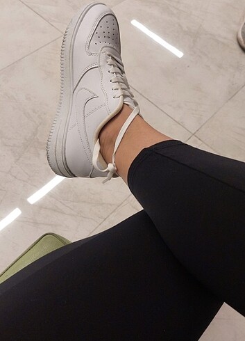 Nike Ayakkabi