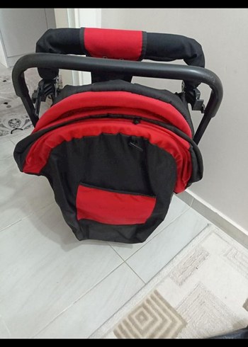 Koyu Kırmızı Bebek Arabası