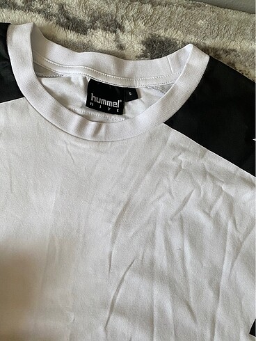 s Beden Hummel Tshirt