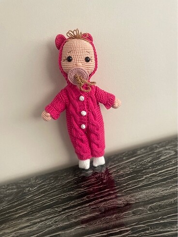 Amigurumi emzikli bebek