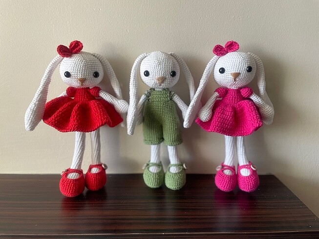 Beden Renk Amigurumi uzun kulak tavşan