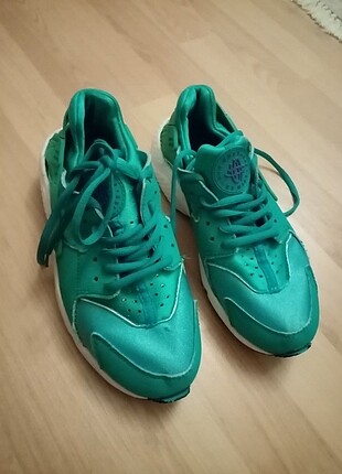 Nike spor ayakkabı 