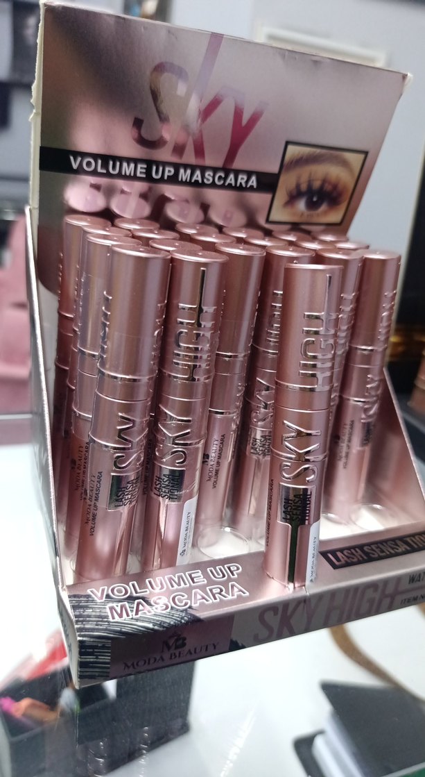 Sky High Suya Dayanıklı Hacim Maskarası - Görsel 2