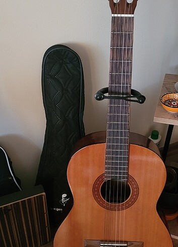 Yamaha C40 4×4 klasik gitar 