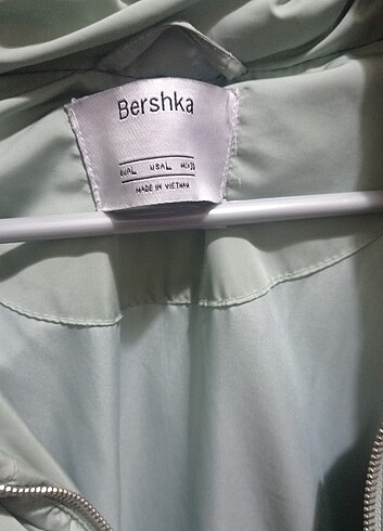 Bershka şişme mont