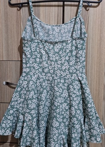 Yeşil Çiçek Desenli Şortlu Tulum - Görsel 2