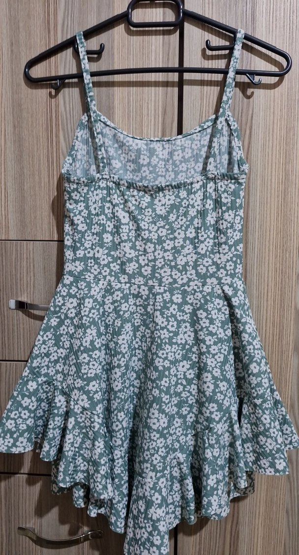 Yeşil Çiçek Desenli Şortlu Tulum - Görsel 2