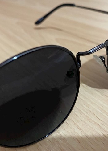 Siyah Minimalist Yuvarlak Kadın Güneş Gözlüğü - Görsel 5