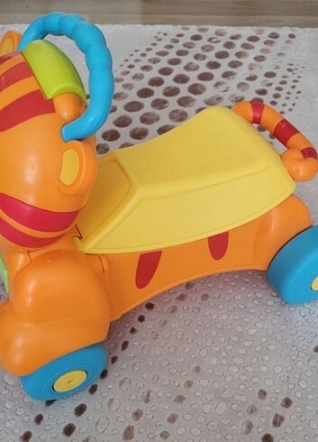 Beden Fisher price konusan kopek ilk adım arabasi