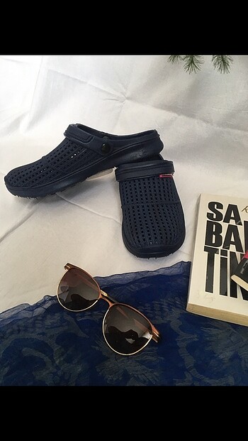 Gezer kaydırmaz crocs terlik
