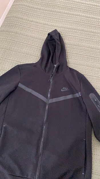 nike tech