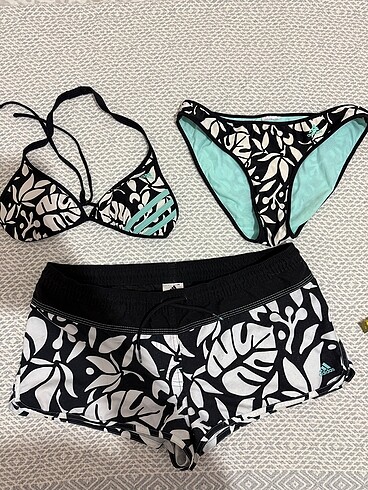 Bikini alt üst şort takım