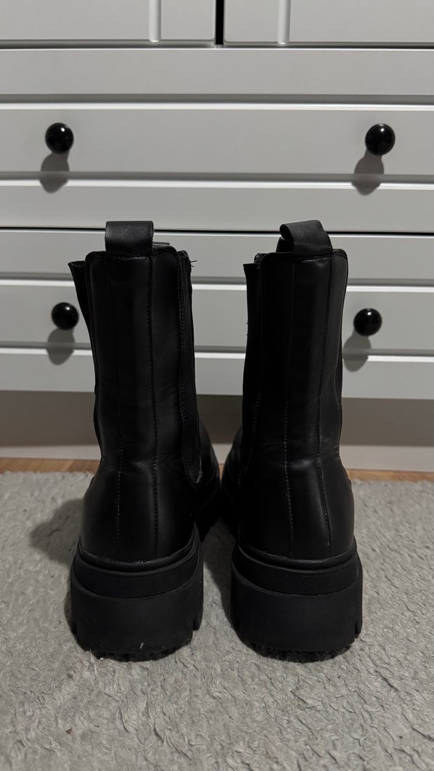 Siyah Suni Deri Bershka Bot - Görsel 3