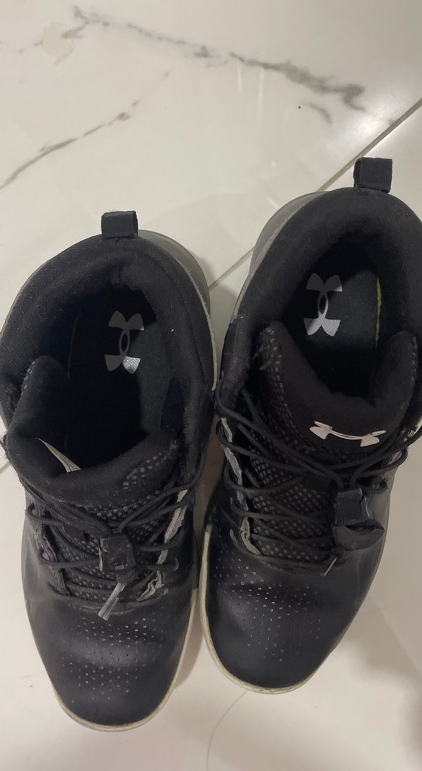 Siyah Bağcıklı Basketbol Ayakkabısı - Görsel 3