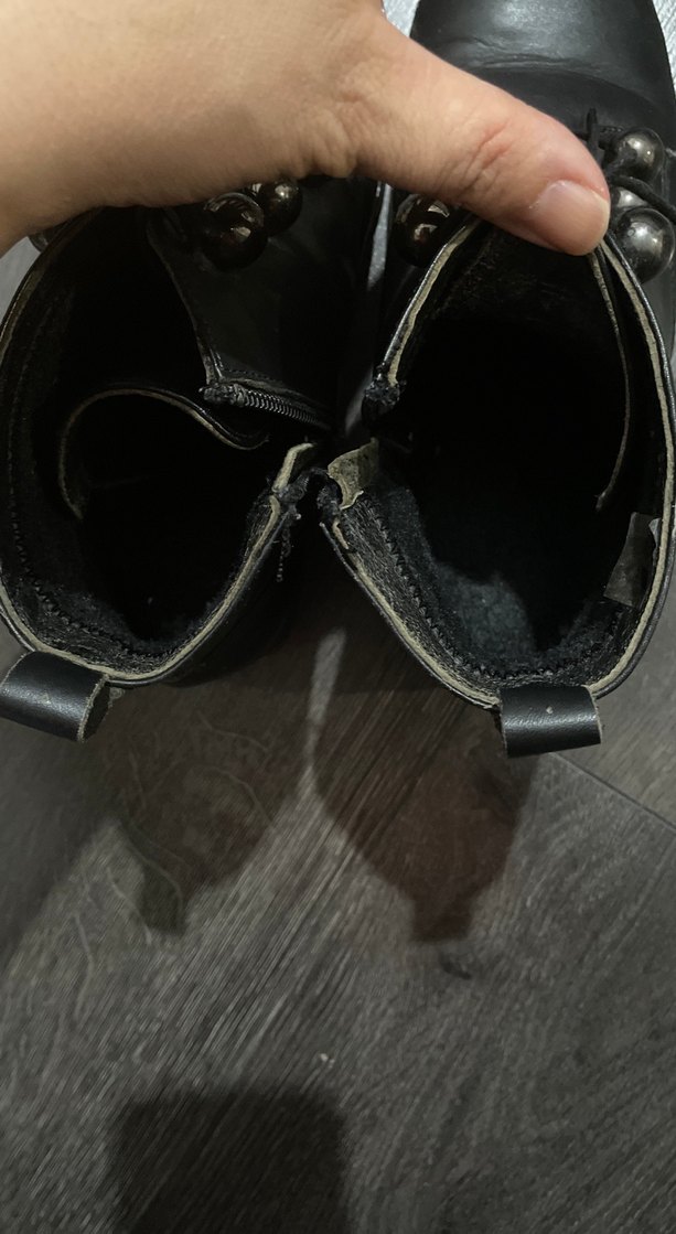 Siyah Deri Goth Kadın Botları - Görsel 2