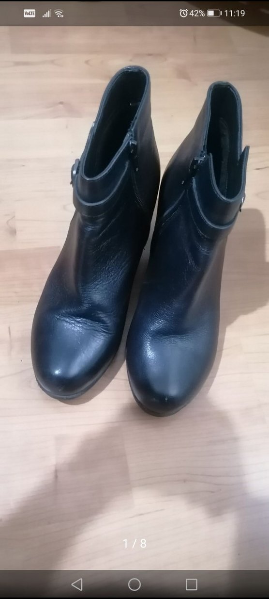 Kadın Siyah Deri Tokalı Topuklu Bot - Görsel 3