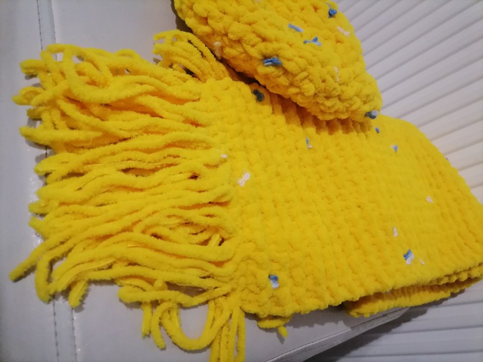 Kadife el Örgüsü Çocuk Bere ve Atkı Seti - Görsel 2