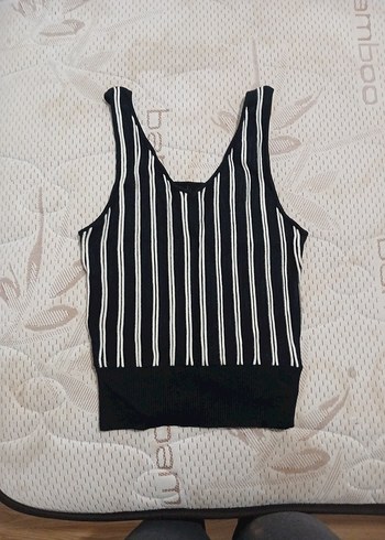 LC Waikiki Siyah Beyaz Çizgili Örgü Atlet