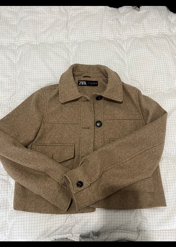 Zara Düğmeli Bej Kadın Yün Kaban