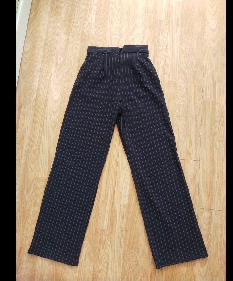 Lacivert Çizgili Pilili Kadın Kumaş Pantolon - Görsel 2