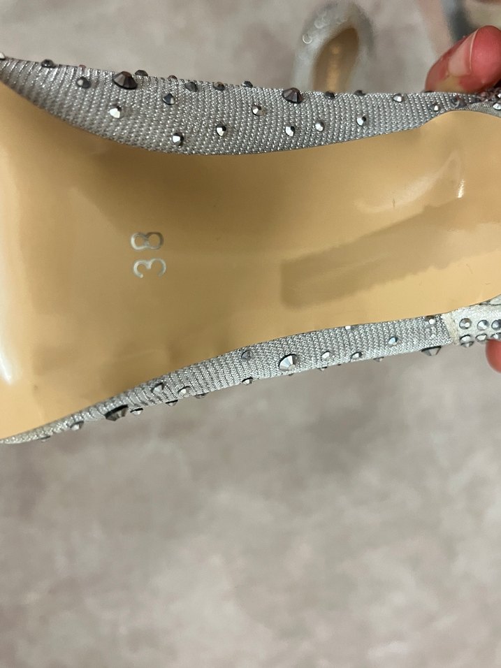 Gri Payetli Stiletto Topuklu Kadın Abiye Ayakkabı - Görsel 4