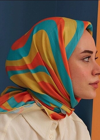 İpekhan eşarp