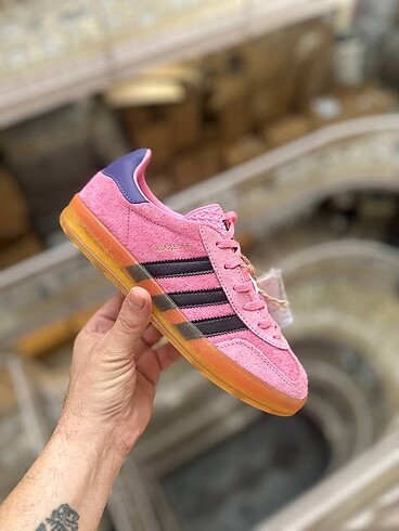 Adidas Gazelle Pink