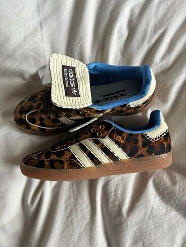 Adidas Samba Wales Bommer Leopar