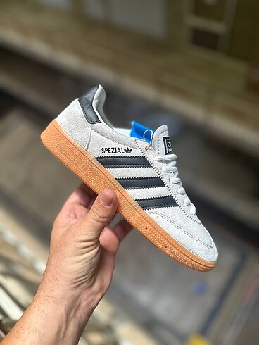 Adidas Spezial