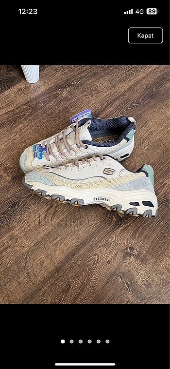 Skechers D Lites