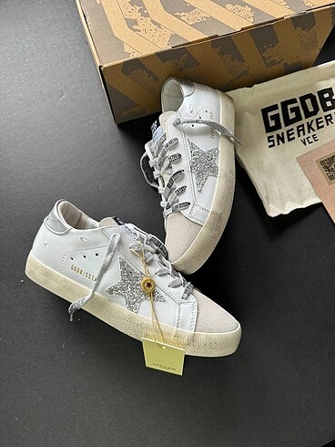 Golden Goose