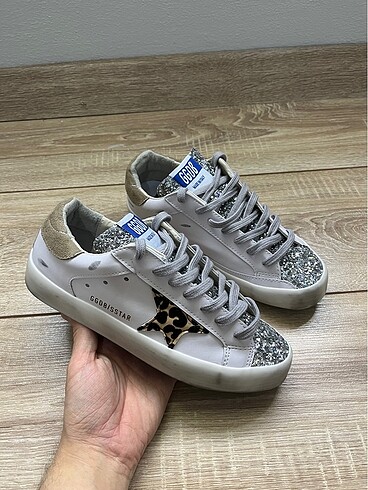Golden Goose Deluxe