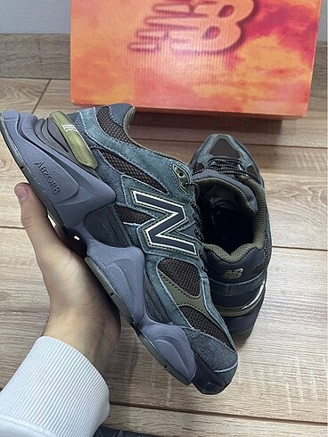 39,5 Beden siyah Renk New Balance 9060