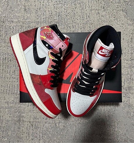 38 Beden Nike Air Jordan 1 Spiderman