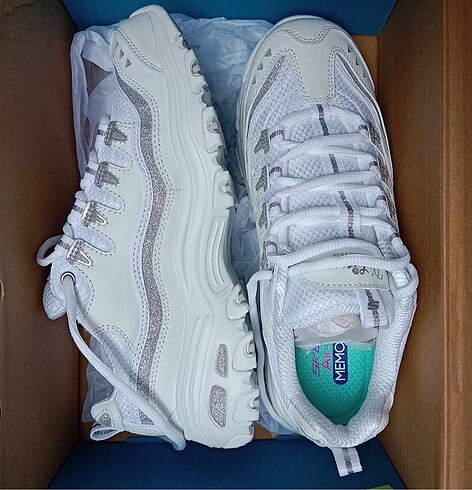 Skechers D Lites