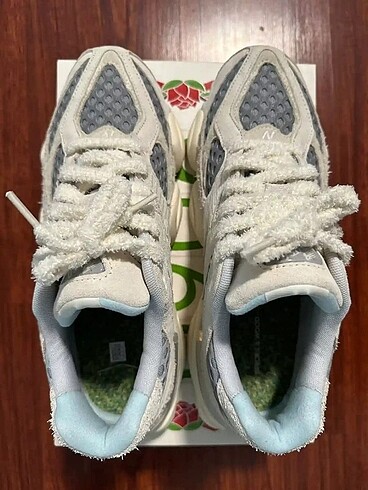 38 Beden New Balance 9060 Bricks Wood