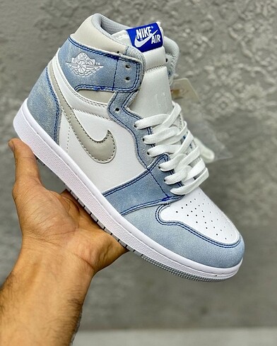 38 Beden Nike Air Jordan 1 Hyper Royal