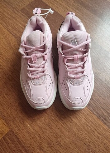 Nike M2K TEKNO 