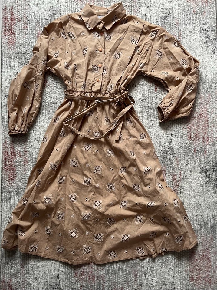 Bej Uzun Elbise - Görsel 2