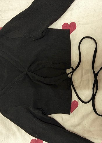 Siyah crop top göğüs dekolteli - Görsel 3