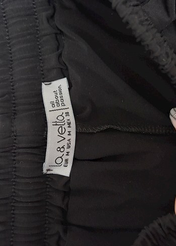 Siyah Rahat Şortu Elastik Bel - Görsel 2