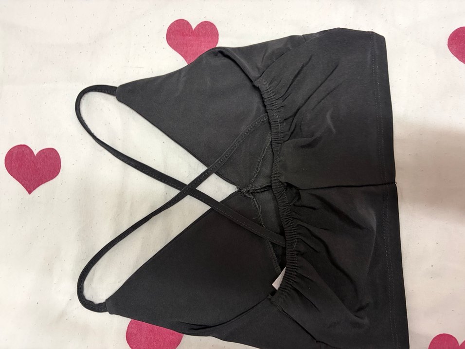 Siyah V Yakalı göğüs dekolteli crop - Görsel 2