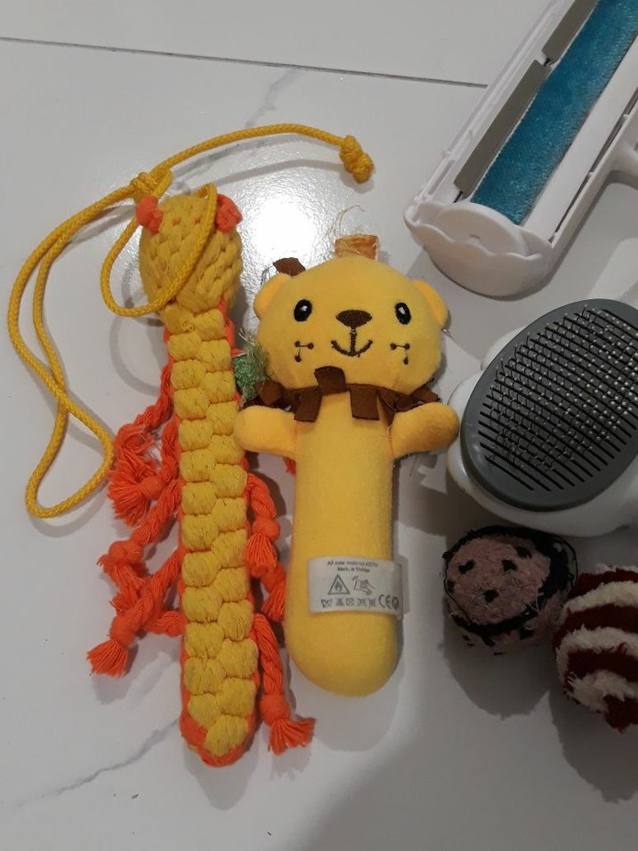 Gri Kedi Tüy Toplama Fırçası ve Oyuncak Seti - Görsel 4