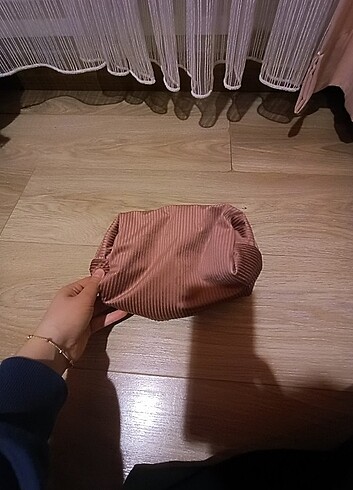  Beden Renk MAKYAJ ÇANTASI