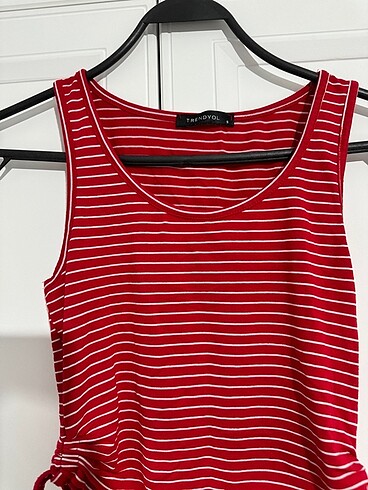 Trendyol & Milla Kırmızı Çizgili Crop