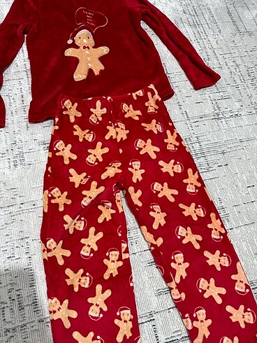 s Beden kırmızı Renk Peluş Pijama Takımı