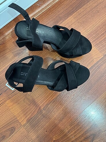 H&M Topuklu ayakkabı