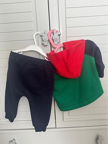 Gap Sıfır Etiketsiz GAP Punch İşlemeli Takım