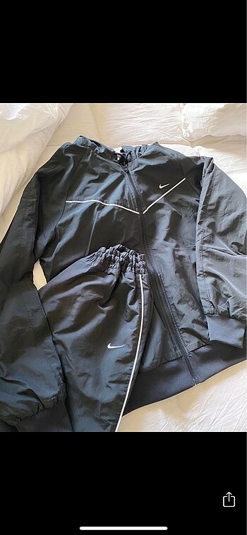Kadın Nike Eşofman Takımı